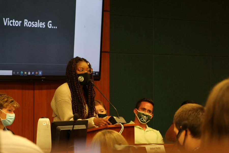 Joslyn Orji, a liberal arts and political science student at Colorado State speaks at the first senate meeting of the Fall semester for the Associated Students of Colorado State University Sept 1. (Cat Blouch | The Collegian)