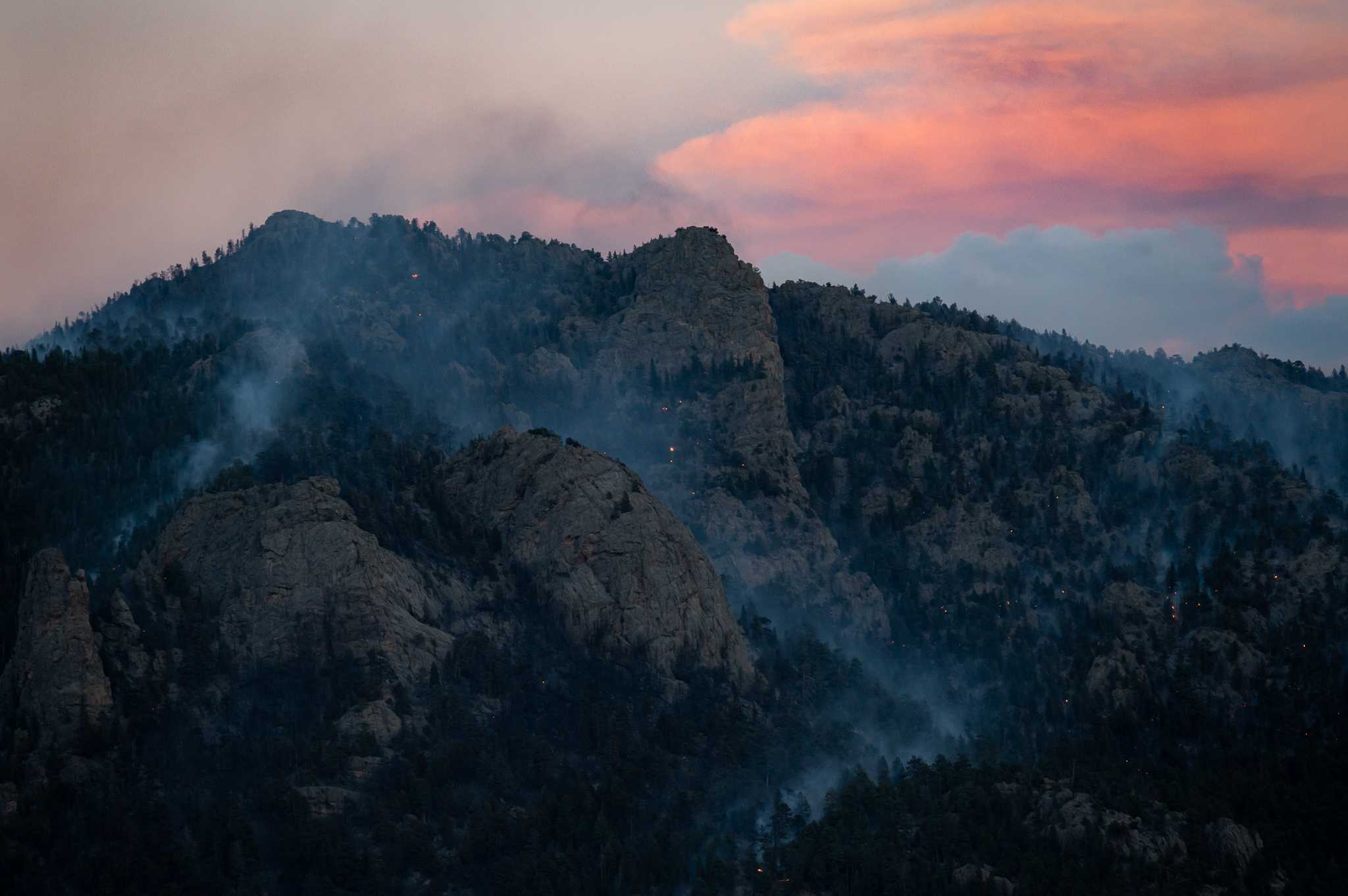 Kruger Rock fire southeast of Estes Park