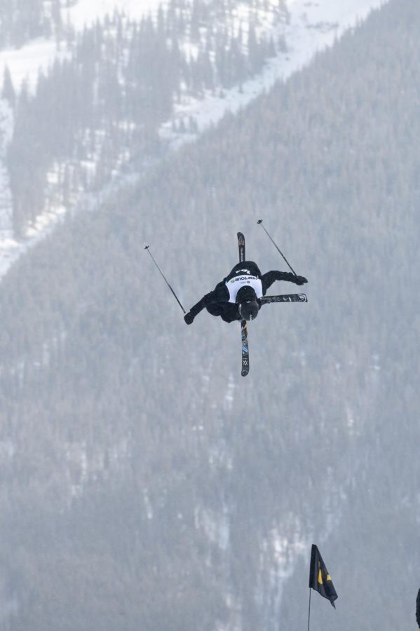 Finn Bulous crosses his skis during ski slopestyle finals