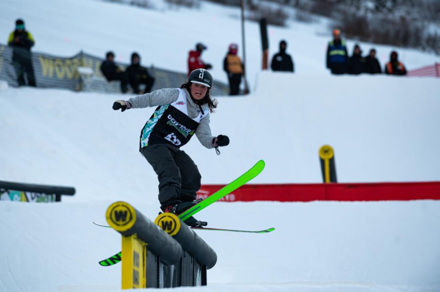 Taylor Lundquist on a rail in women’s street style finals at Dew Tour