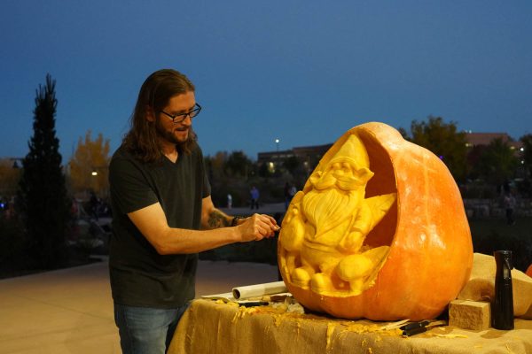 Grant Smith carved a pumpkin live for families and Fort Collins community members Oct 19.