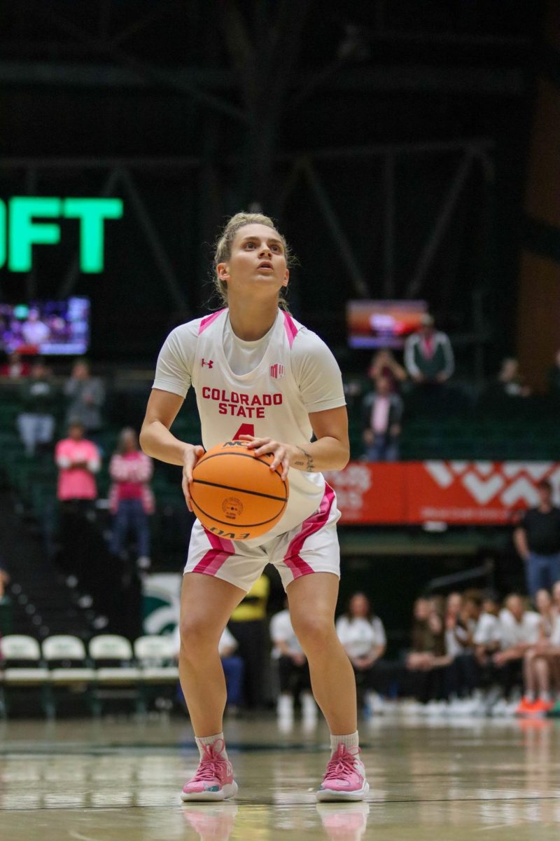 Colorado+State+University+No.4+McKenna+Hofschild+focuses+on+a+free+throw+shot+at+the+womens+basketball+game+against+San+Diego+State+University.+Feb.+3.
