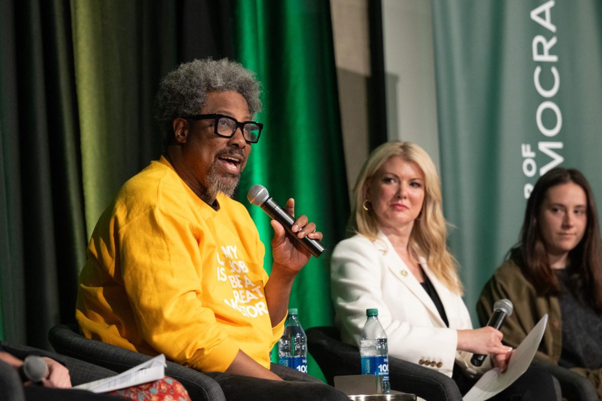 W. Kamau Bell sparks conversation on race, culture, democracy