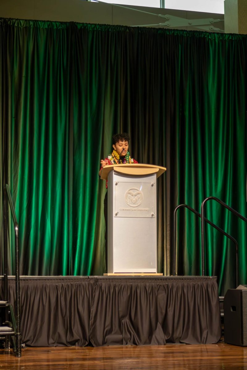 Tatiana Soon, president of the Colorado State University Pacific Club welcomes guests to the Asian Pacific American Cultural Center's 40th birthday lūʻau. Apr 20.
