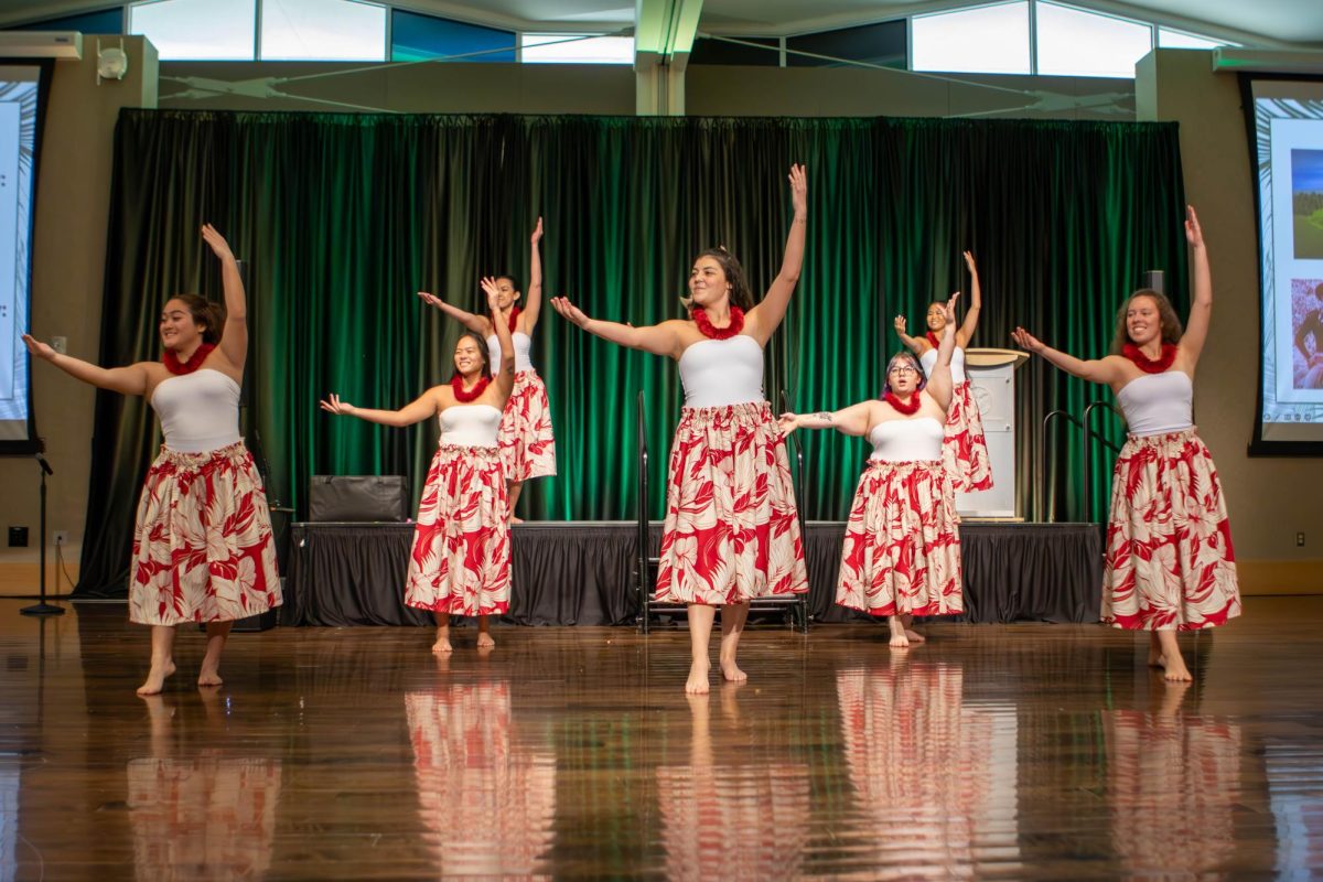 Colorado+State+University+students+dance+to+Ulupalakua+at+the+Asian+Pacific+American+Cultural+Centers+40th+anniversary+luau+April+20.