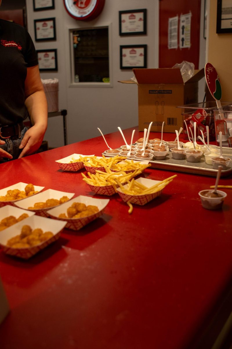 The restaurants inside the Lory Student Center give out free samples during Ramapalooza. Freddy's Steakburgers gave out french fries, tater tots and custard. Aug.16.