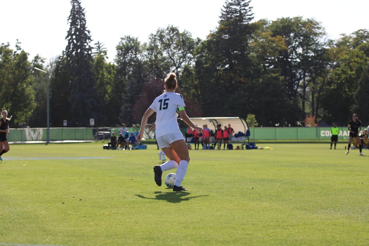 Avery Vander Ven (15), a Colorado State mid-fielder, checks for an open teammate Oct. 3.
