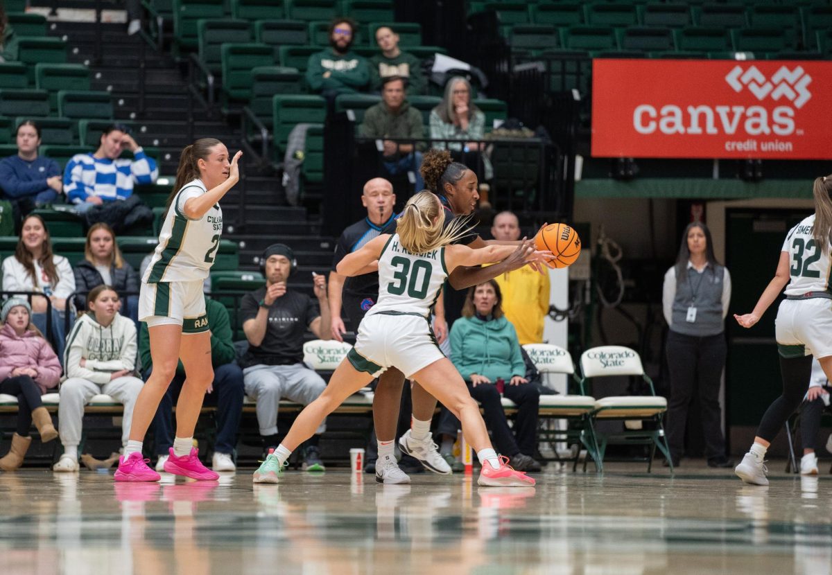 Hannah Ronsiek steals the ball away from Boise State player to gain back possession. The Colorado State University Women's Basketball Team played Boise State on Tuesday, 1/21 and took the win with an end score of 79-70. 