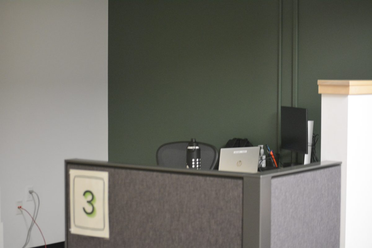 The new HUB office space where employees from new and existing positions from financial aid now work April 21. This office space is meant to be a single space where students can go to get help.