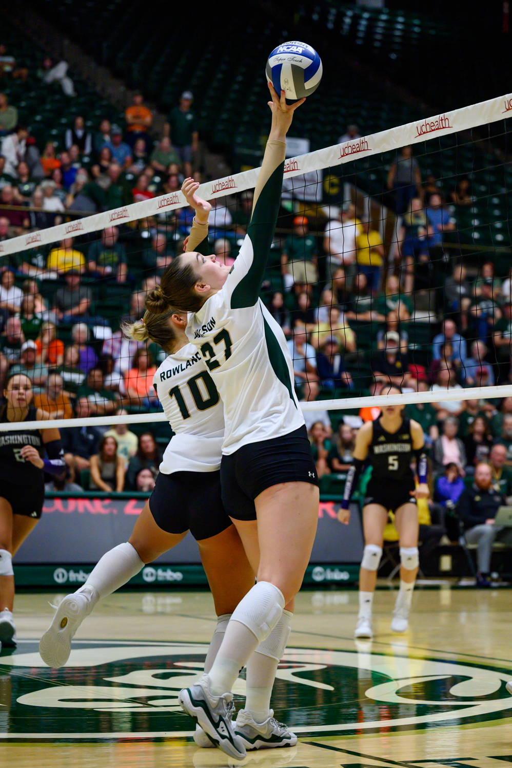Gallery: Volleyball kicks off new season with back-to-back matches in Moby