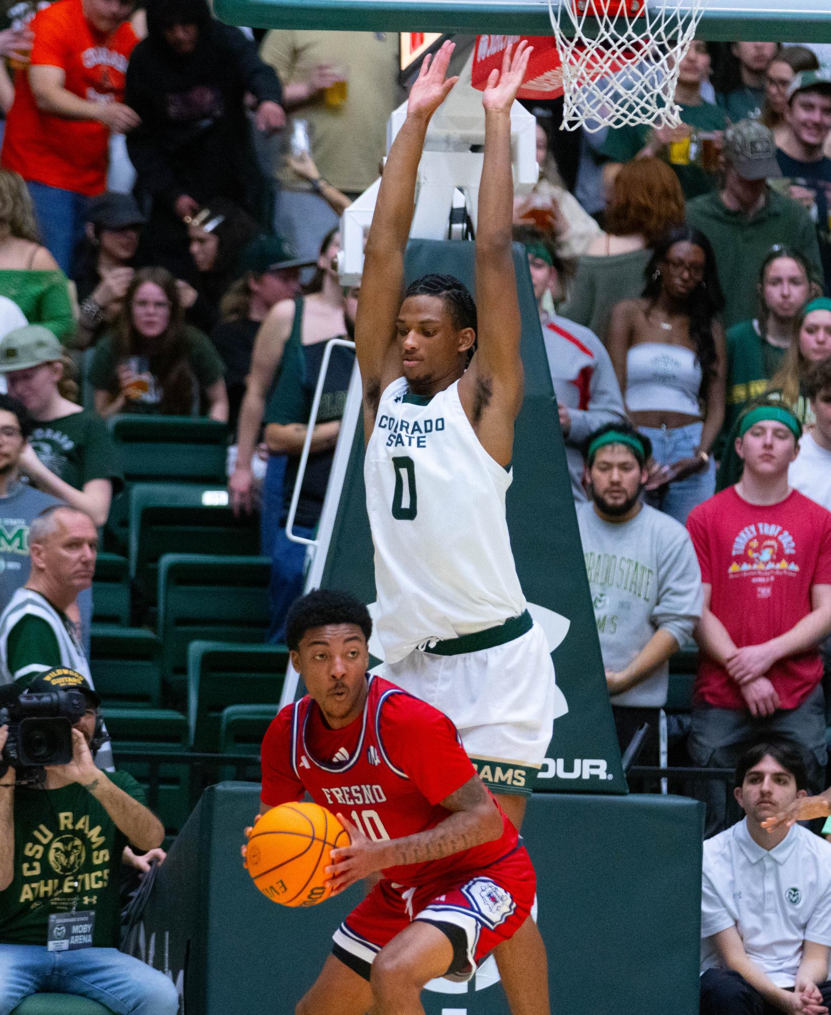 Gallery: CSU men's basketball continues win streak against Fresno State