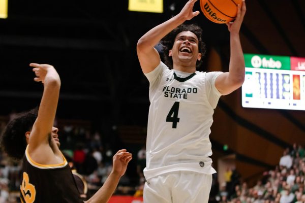 Navigation to Story: Gallery: CSU men’s basketball pulls off close comeback against UW