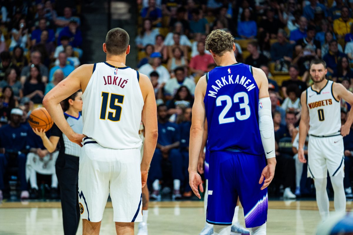 10_04_26_Nuggets_Game_Preseason_CHembury_13