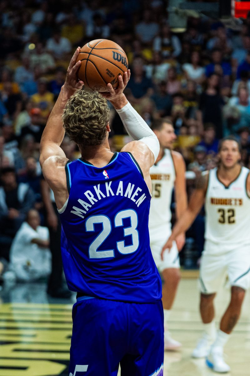 10_04_26_Nuggets_Game_Preseason_CHembury_7