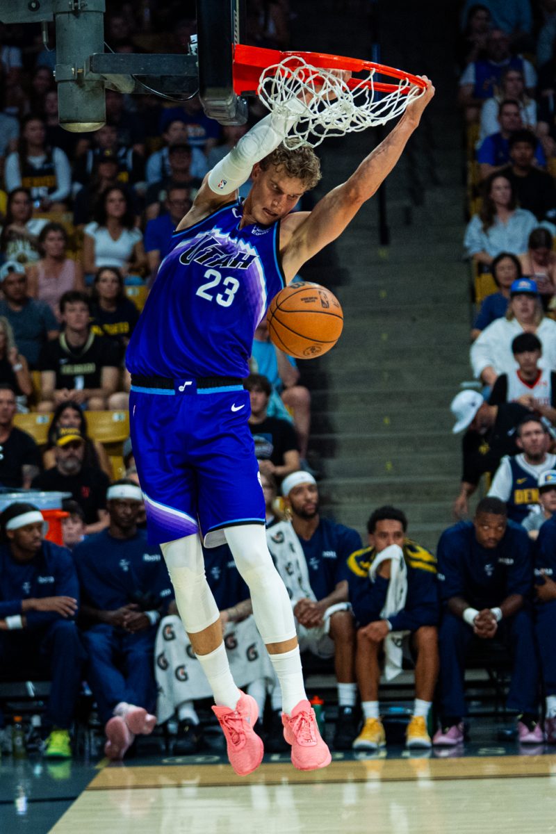 10_04_26_Nuggets_Game_Preseason_CHembury_9